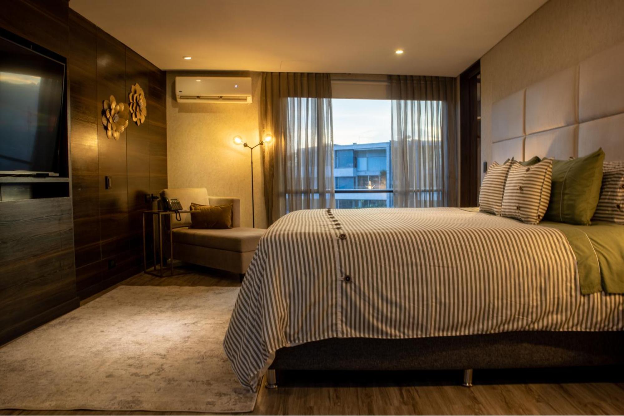 Cafe Hotel Μεντεγίν Δωμάτιο φωτογραφία