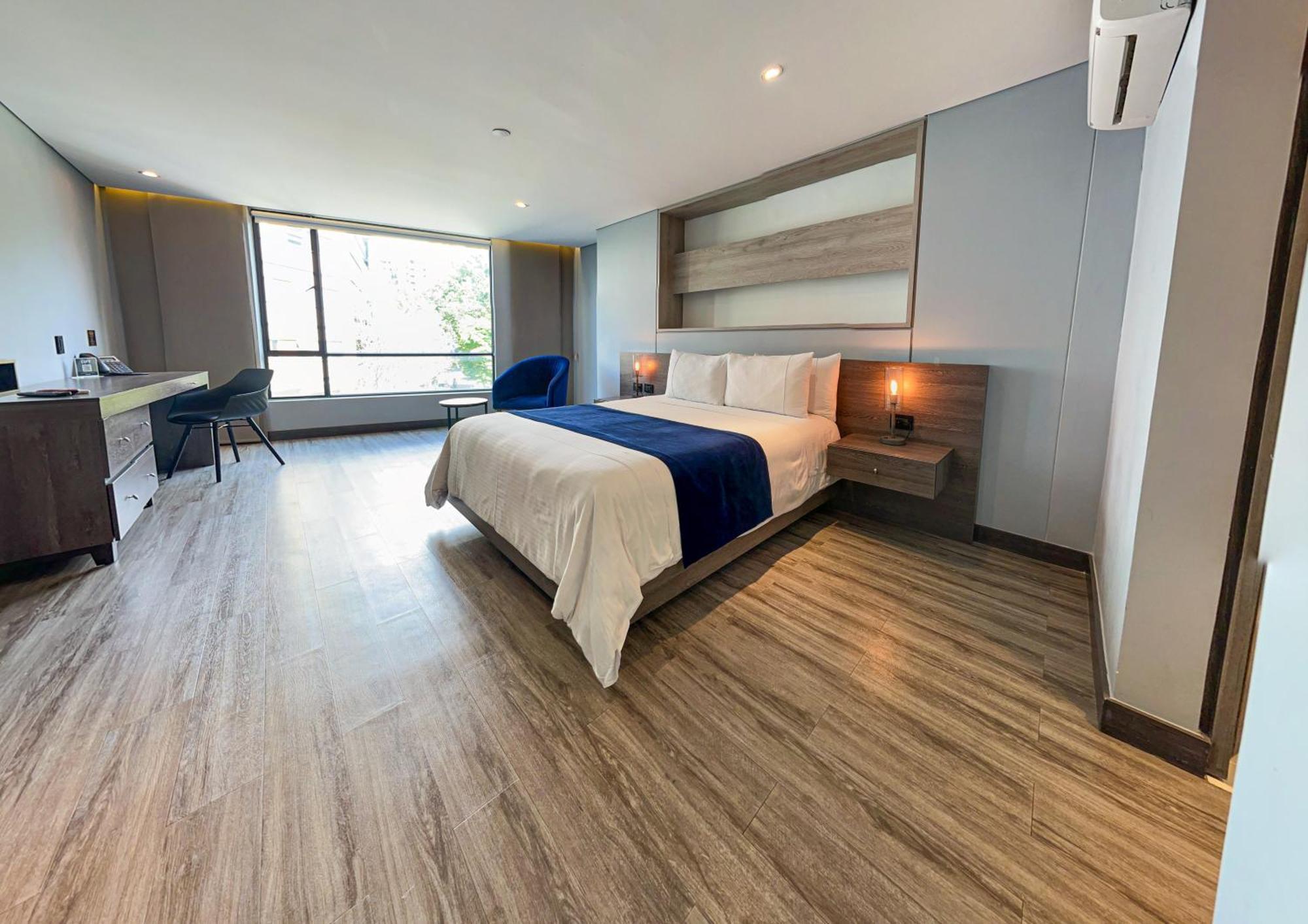 Cafe Hotel Μεντεγίν Δωμάτιο φωτογραφία